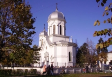 Biserica Sfantul Mare Mucenic Mina Din Bucuresti poza